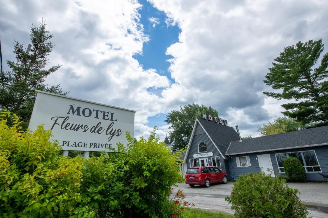 Motel Fleur De Lys Magog Екстер'єр фото